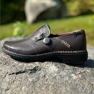Rockport brown leather walking shoes